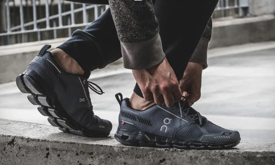 On cloud 2025 shoe strings