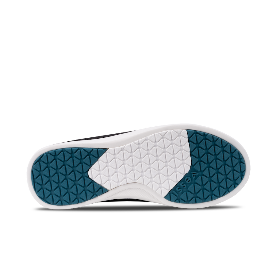 Men's Weekend - Asphalt Black | Vessi Men's Weekend - Asphalt Black | Vessi