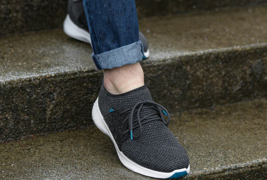 Top 5 Best Women's Waterproof Walking Shoes for Travel in 2025