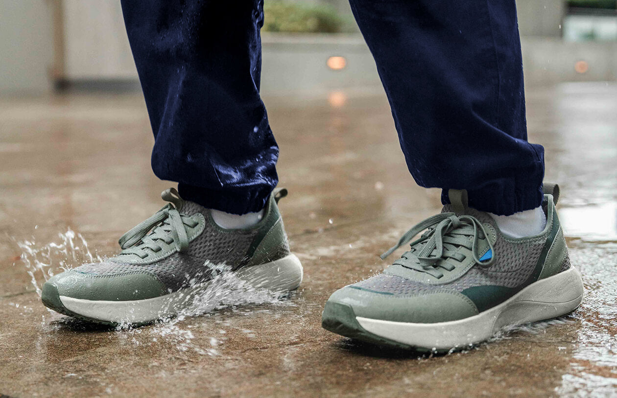 best waterproof walking shoes