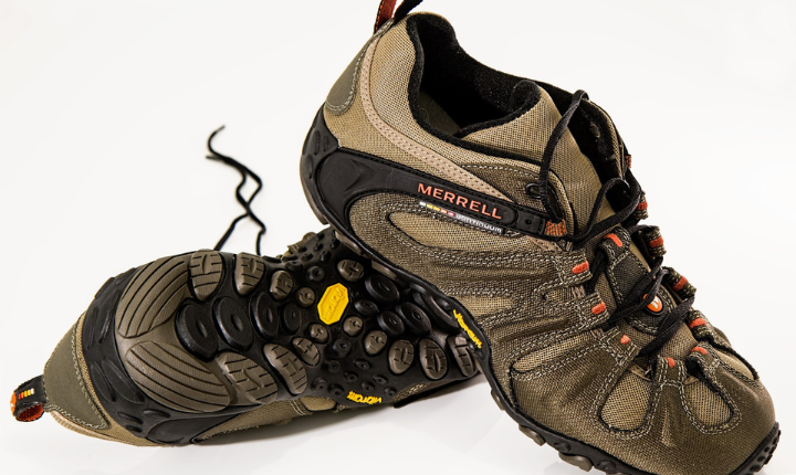 What Shoes Are Good for Volleyball: A Guide to Finding the Right Pair