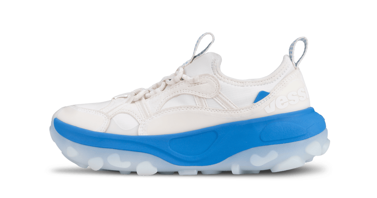 Vessi Blue Knit Athletic Sneakers Vessi Womens Weekend Sneaker Size 7 Waterproof White Knit  main image 3