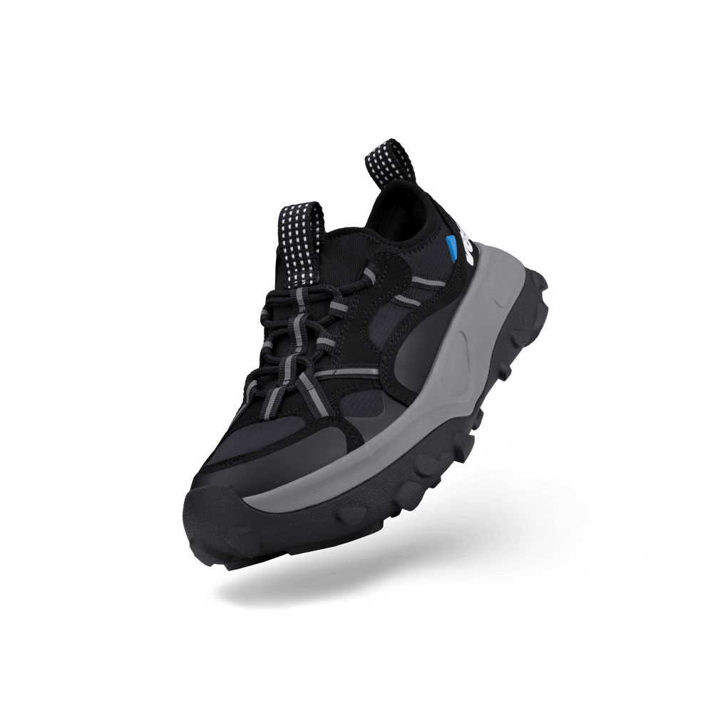 Women's Motu Sneaker - Black/Grey