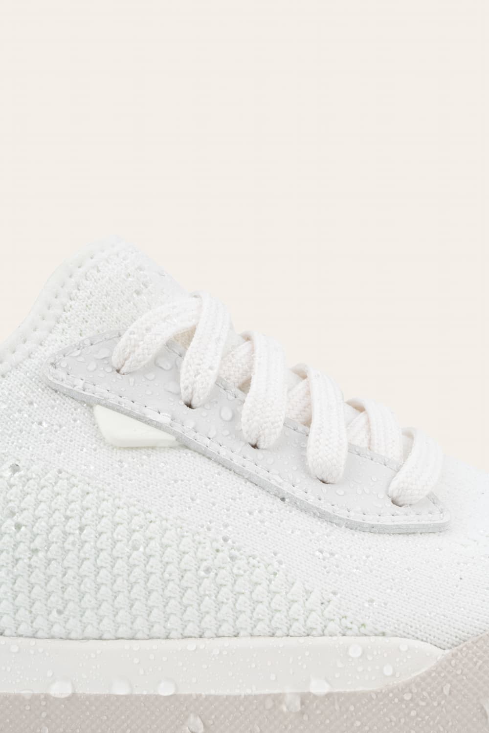 Women's Weekend - Light Songbird/Sour