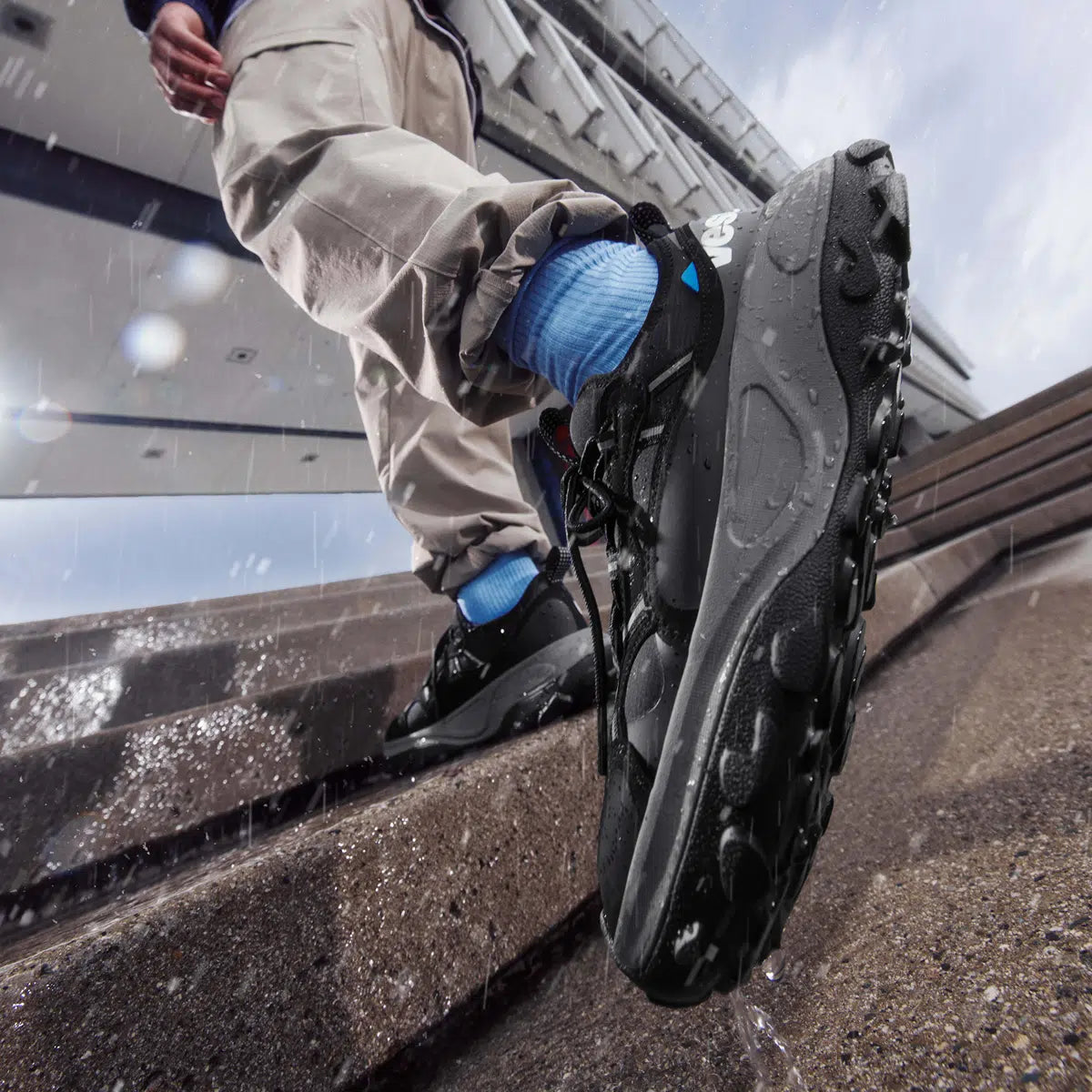 Men's Motu Sneaker - Black/Grey