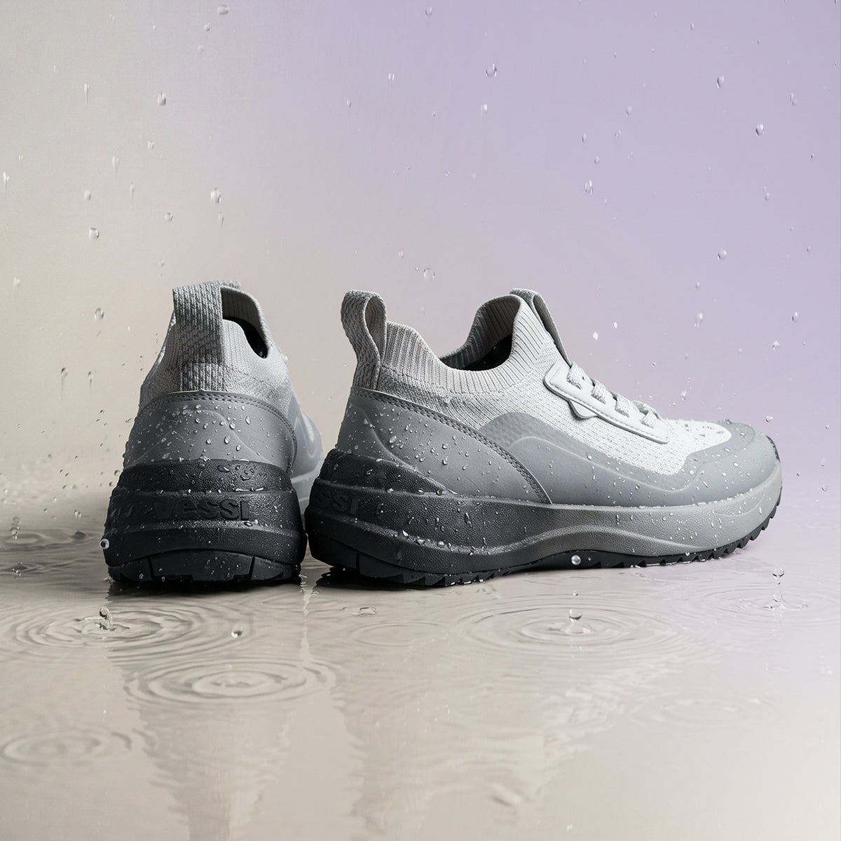 Women's Stormburst Low Top - Light Dune/Light Grey/Sea
