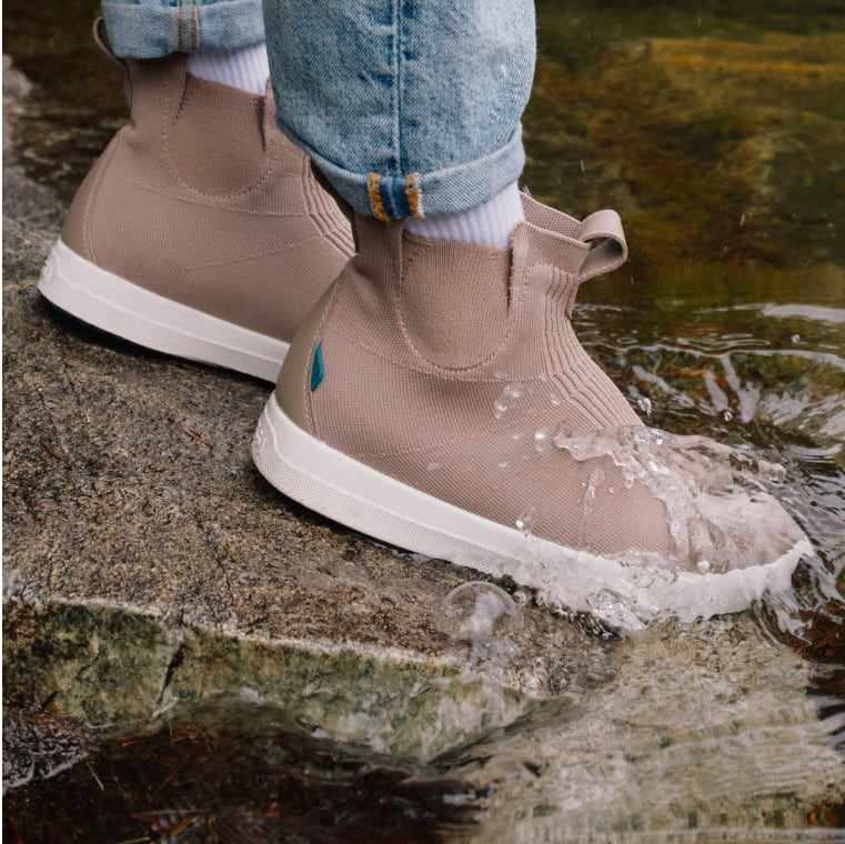 Vessi: Waterproof Shoes in Everyday and Seasonal Styles